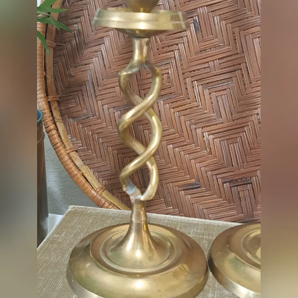 Vintage Open Barley Twist Brass Candle Stick Holders - Picture 3 of 8